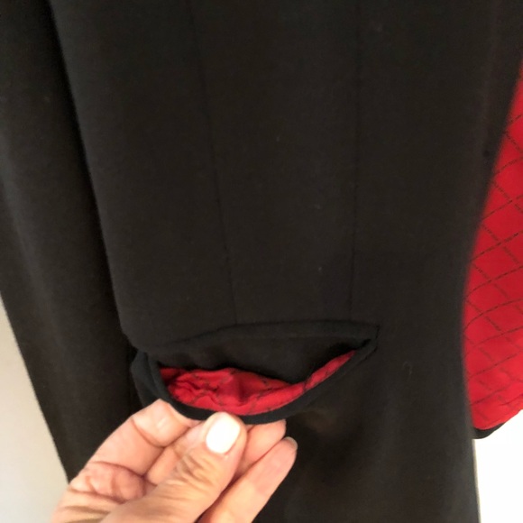Due Per Due Petite black blazer - Picture 3 of 6